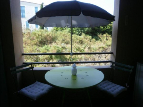4PA44 appartement avec piscine et parking